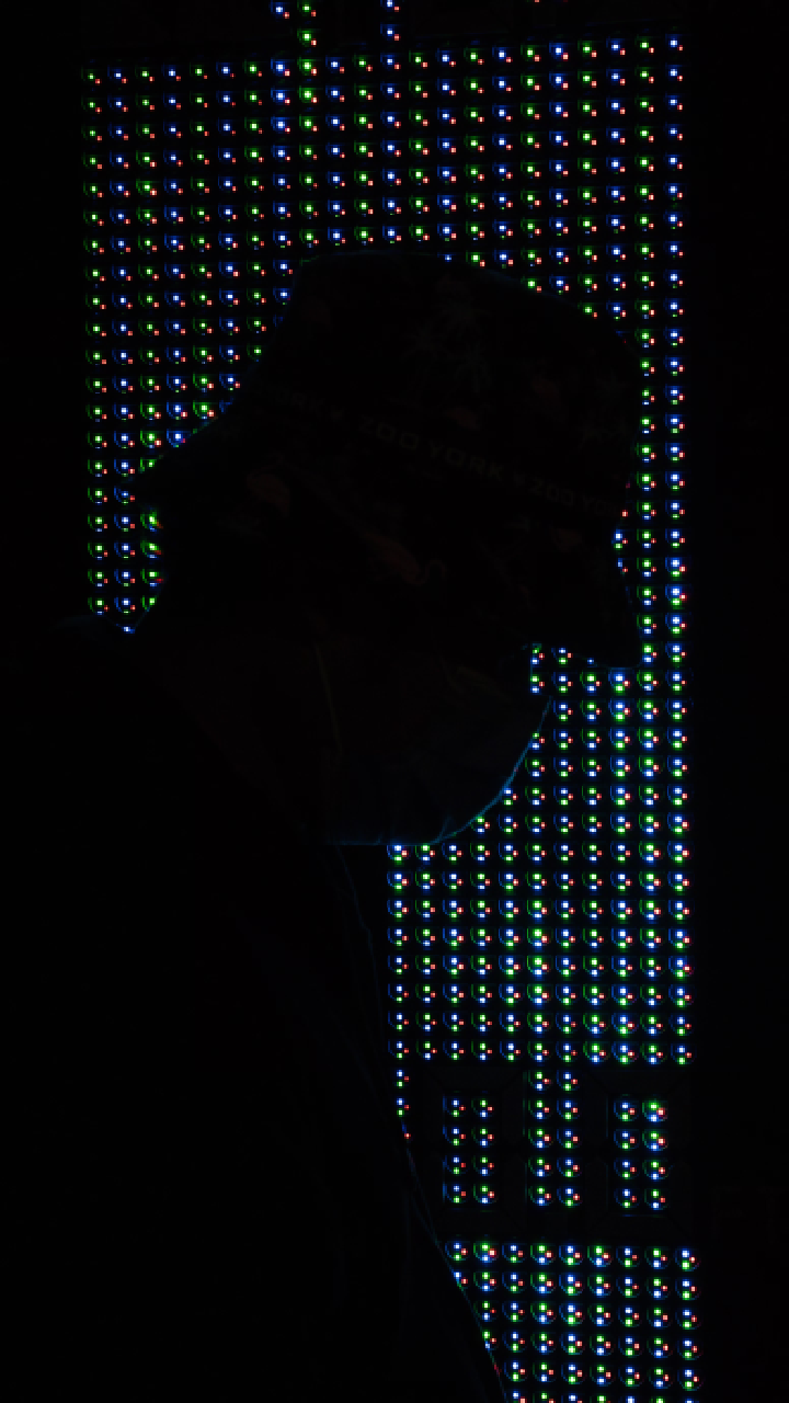 anonimo-sumido-dark